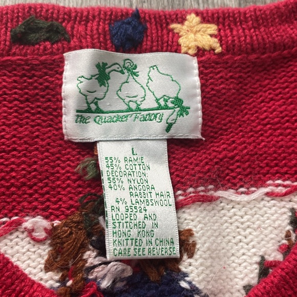 Vintage Christmas Sweater - Picture 5 of 6